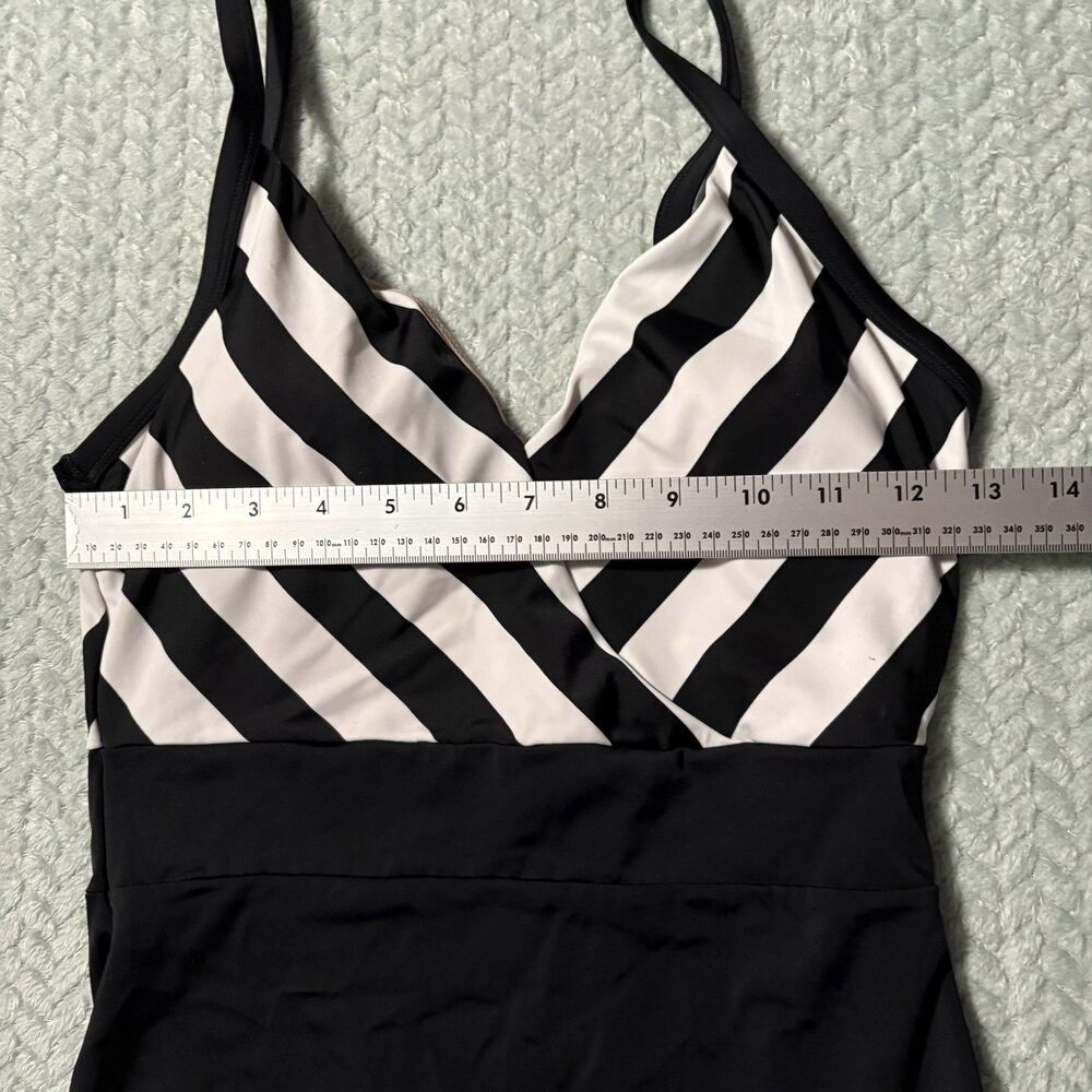 Pour Moi Womens 8 One Piece Swimsuit Black White Stripe V-Neck Tummy Control 12 - Picture 5 of 11